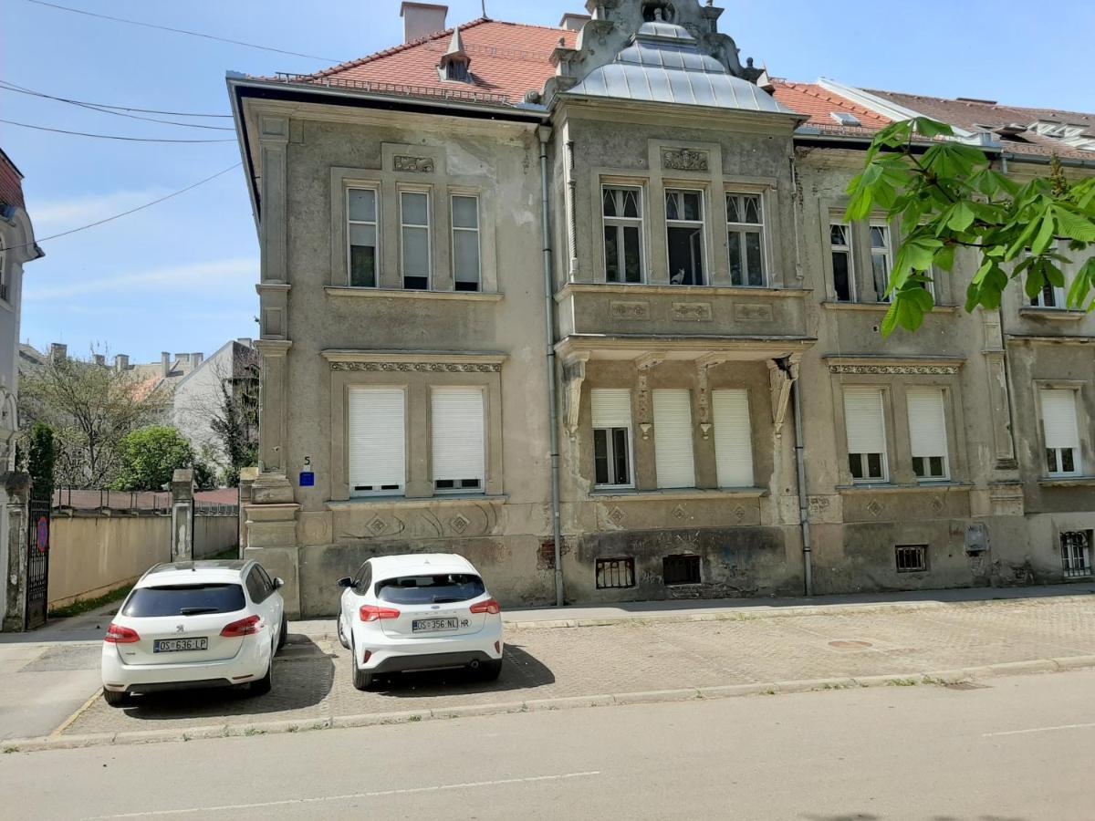 Apartman Kod Kestena Osijek Exterior foto